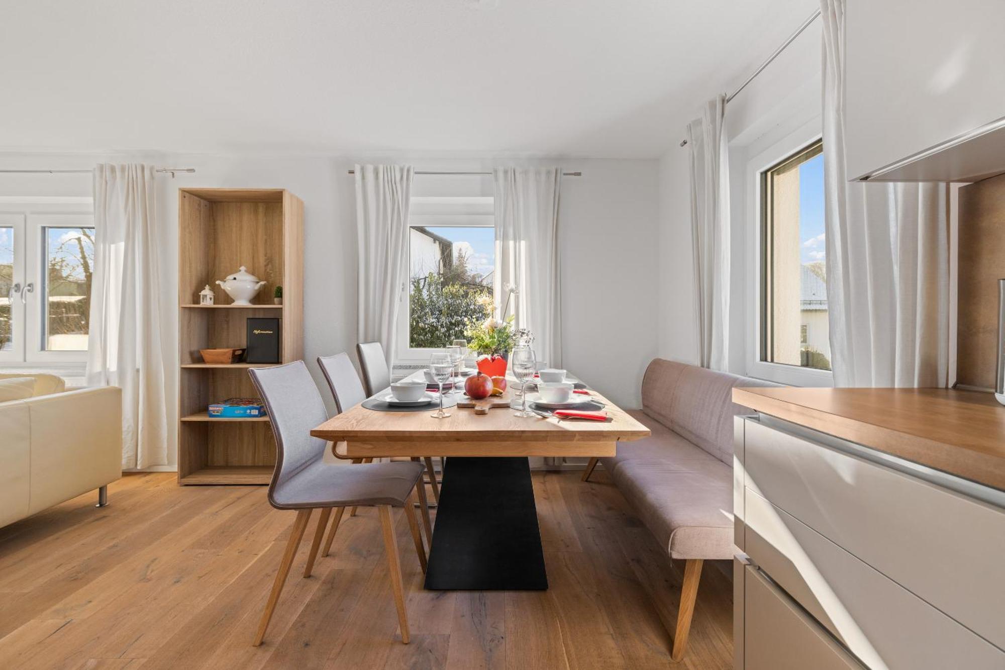 Goldcream Suites - Modern - Netflix - Free Parking Günzburg Екстериор снимка